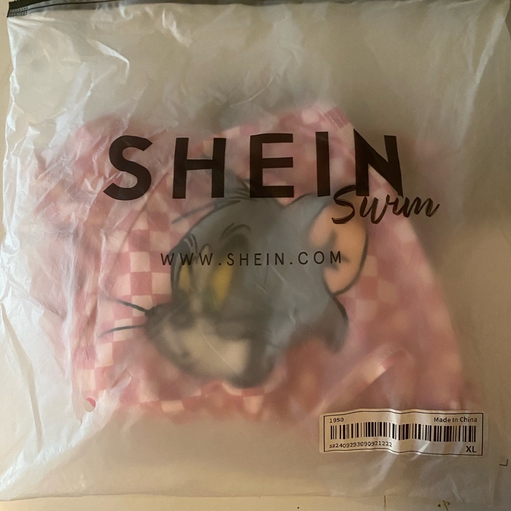 SHEIN Pink Tom & Jerry bikini